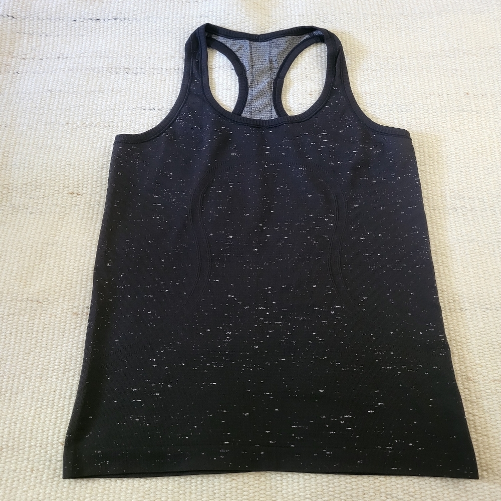 Lululemon Swiftly Tech Racerback Tank In White/Black Size 8